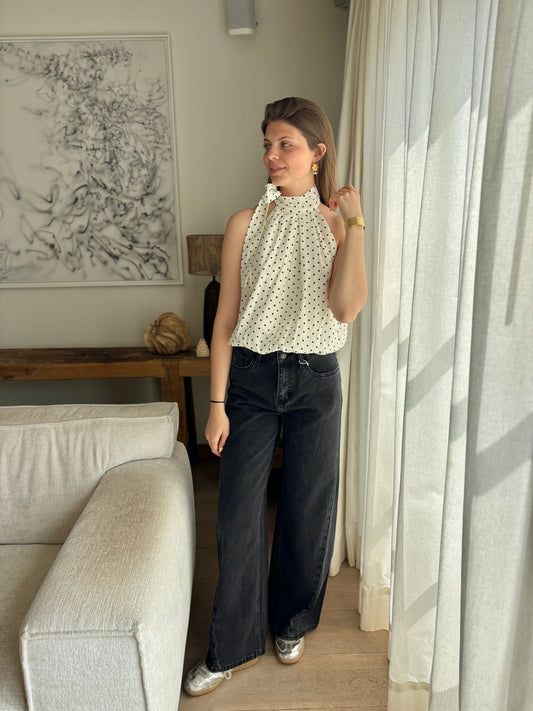 Top LÉONIE