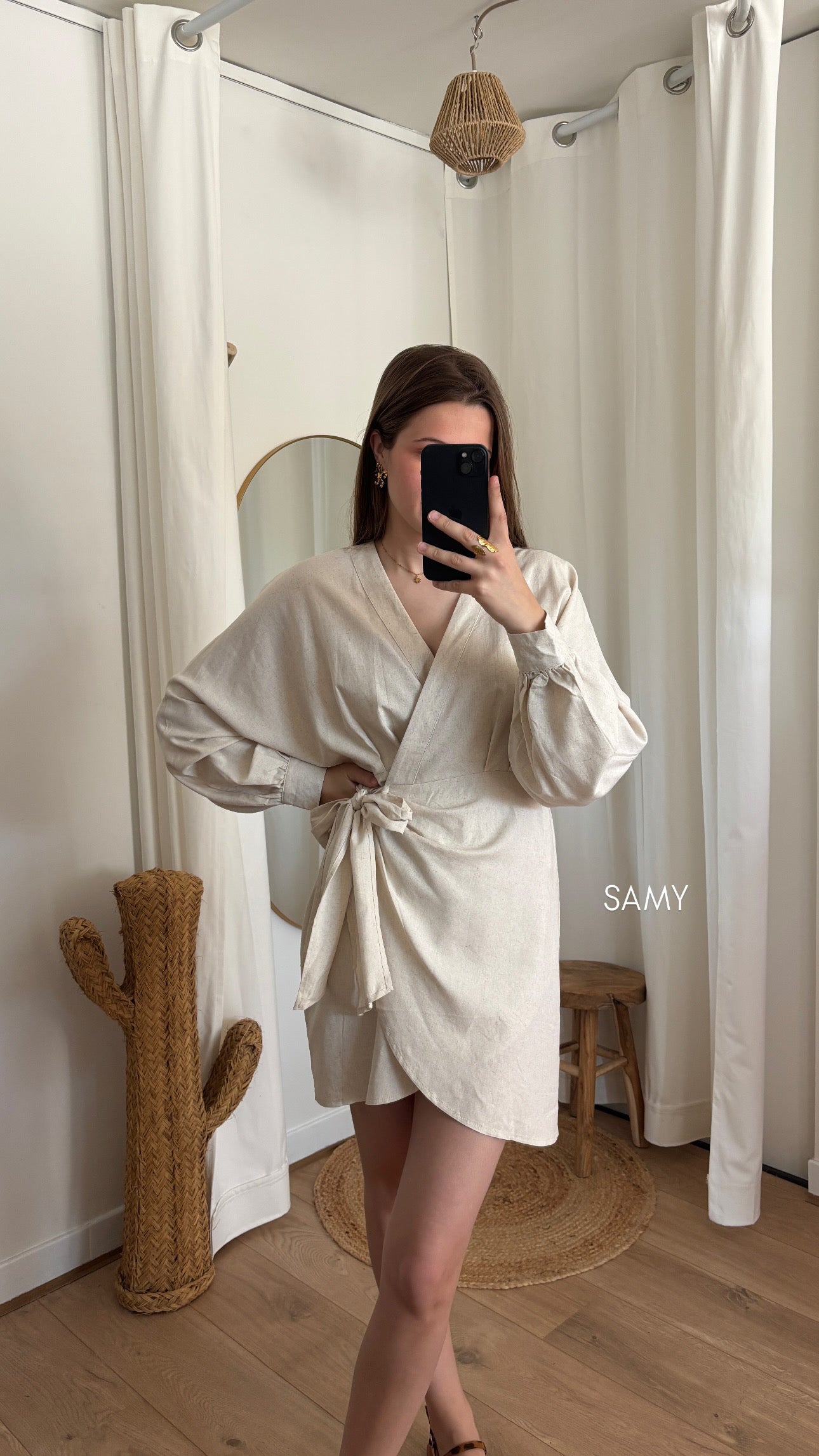 Robe SAMY