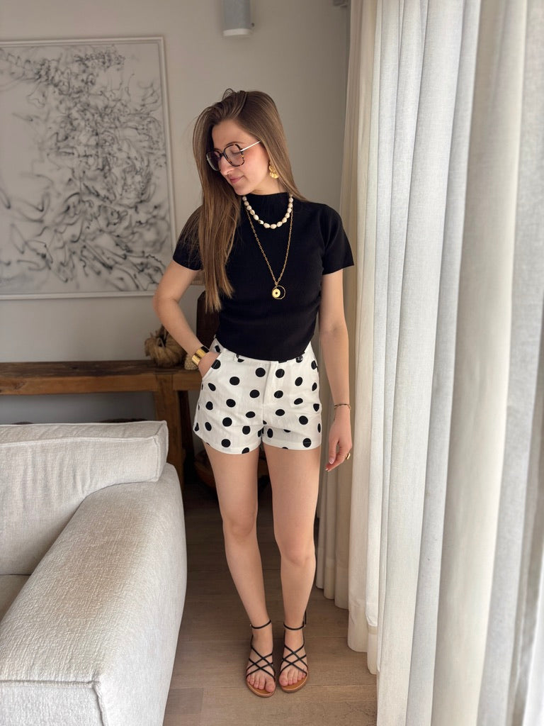 Short SUZANNE