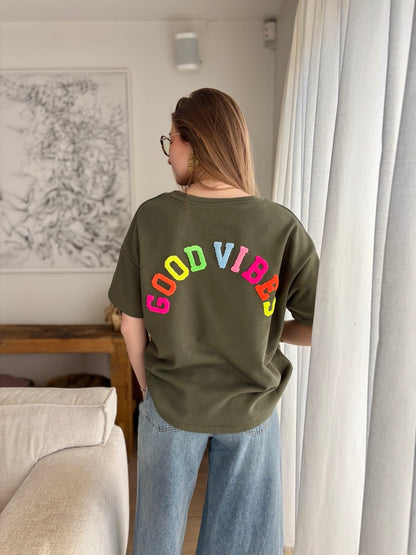 T-shirt GOOD VIBES