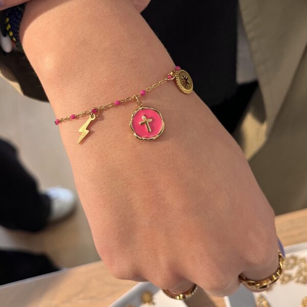 CHAINES DORÉ Bracelets